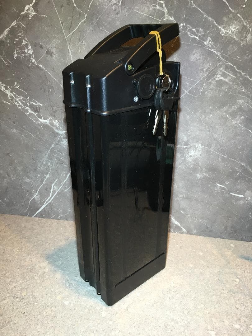 値下げ不可　新品未使用 送料無料 電動自転車用バッテリー 48V / 10Ah