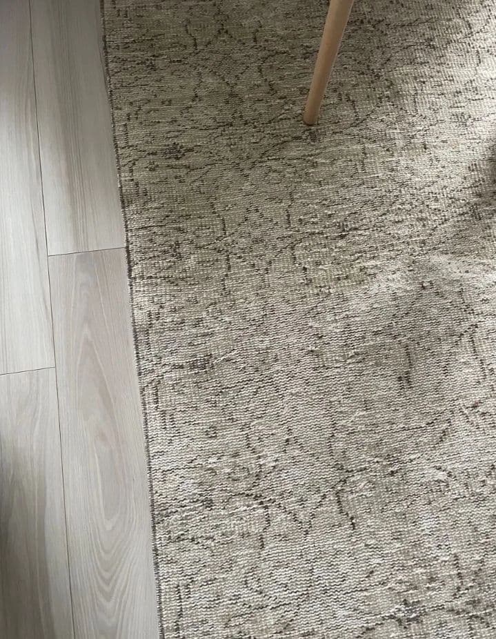 1970年代　トルコ　ヴィンテージ　ラグ　絨毯　106 x 202 cm