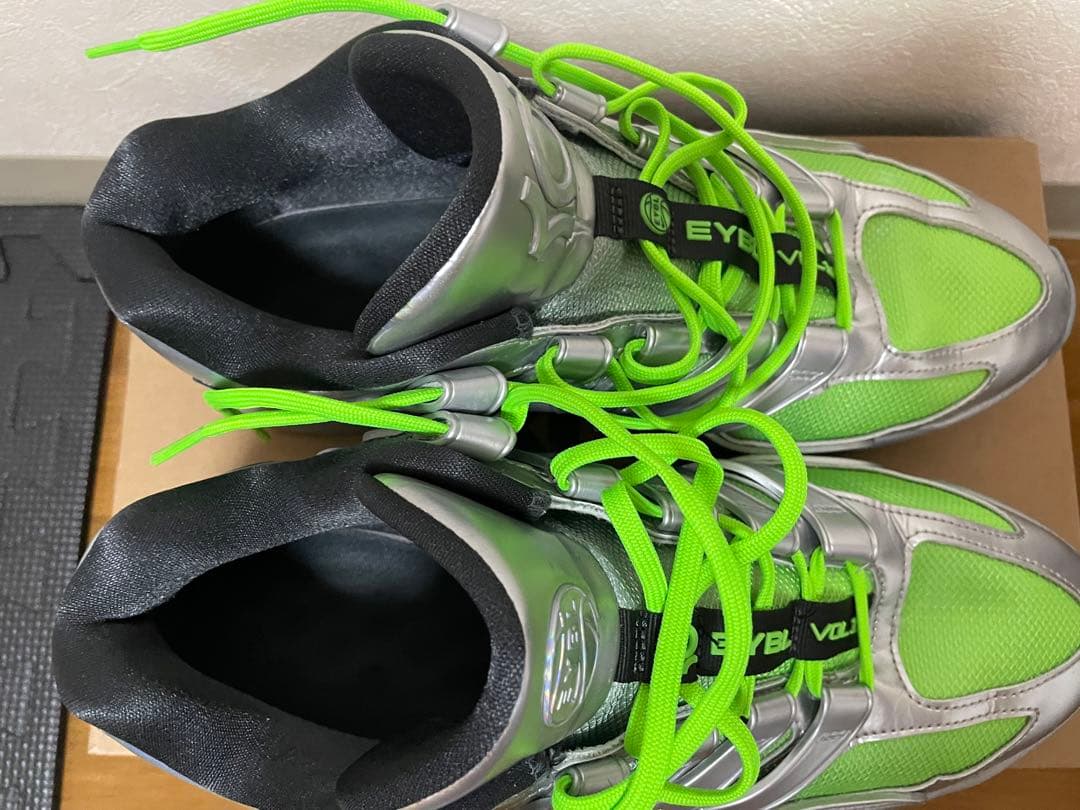 シューズ(男性用) KD18