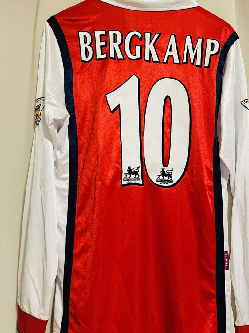 ぷ*ん様 アーセナル / 10番 / ベルクカンプ / ユニフォーム / H