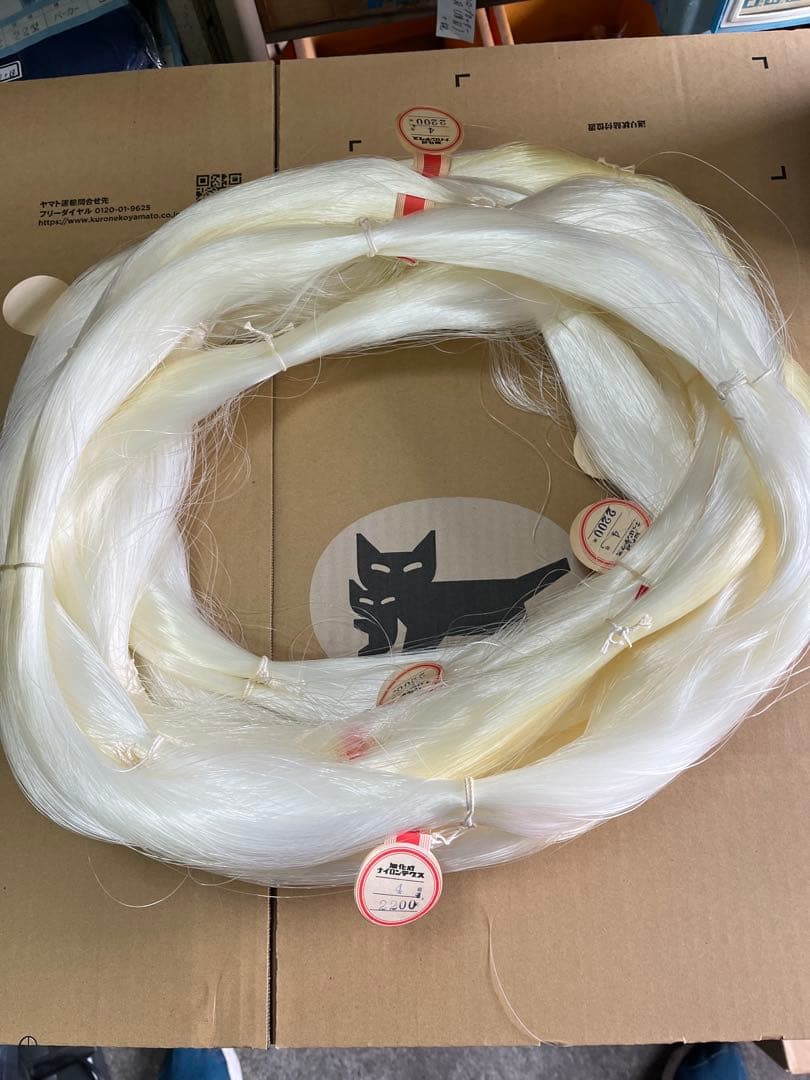 旭化成テグス糸4号2,200m10把　少し黄ばみあり　古い在庫