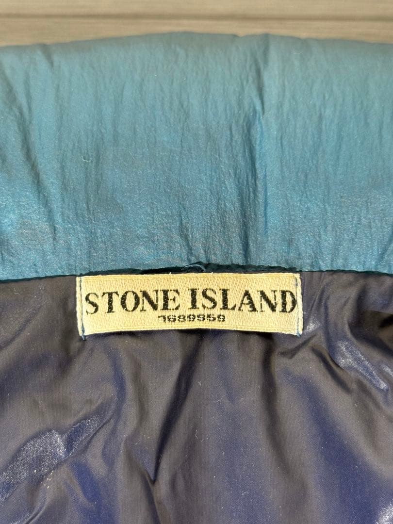 ストーンアイランド ダウンベスト