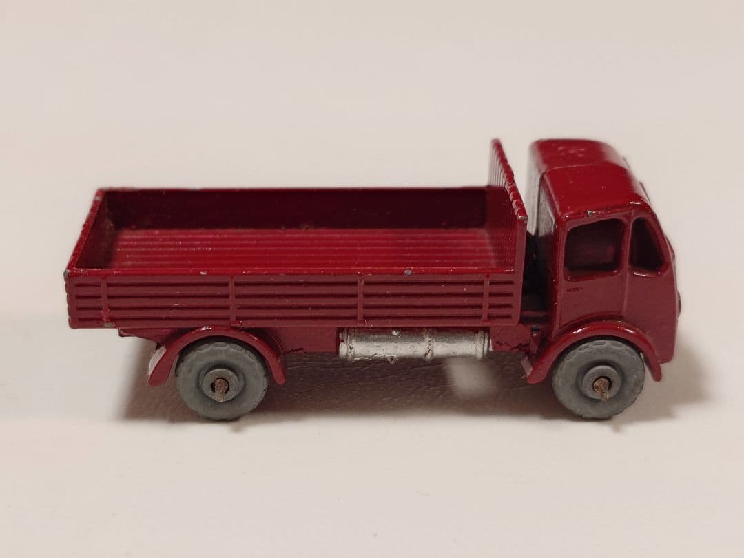 ミニカー MATCH BOX No.20 a STAKE TRUCK E.R.F.
