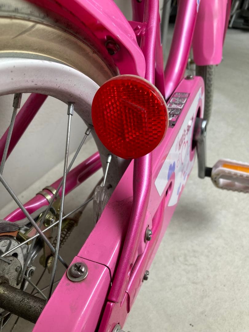 子供用自転車　16インチ　幼児用自転車 ピンク　イオンバイク