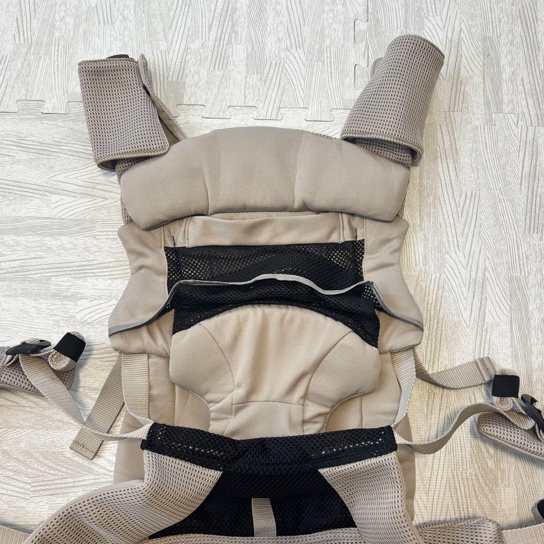 アップリカ ラクリス ベージュ 抱っこ紐 アカチャンホンポ限定色