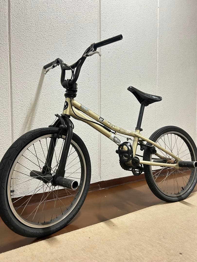 自転車本体 BMX 20 inch