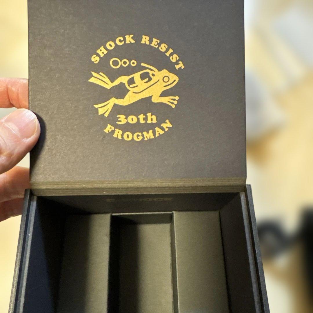 momo　新品　g-shock フロッグマン　30周年