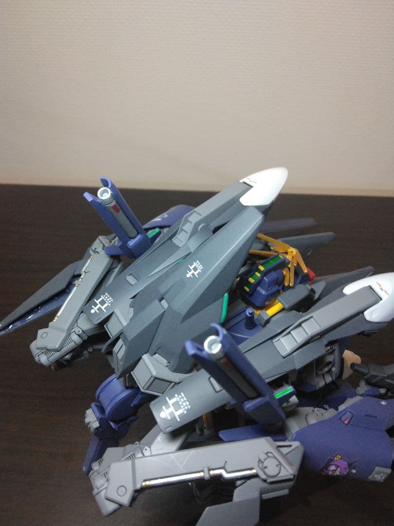 HGガンダムTR-1 ハイゼンスレイ・ラーⅡ全塗装完成品　改造品　　台座付