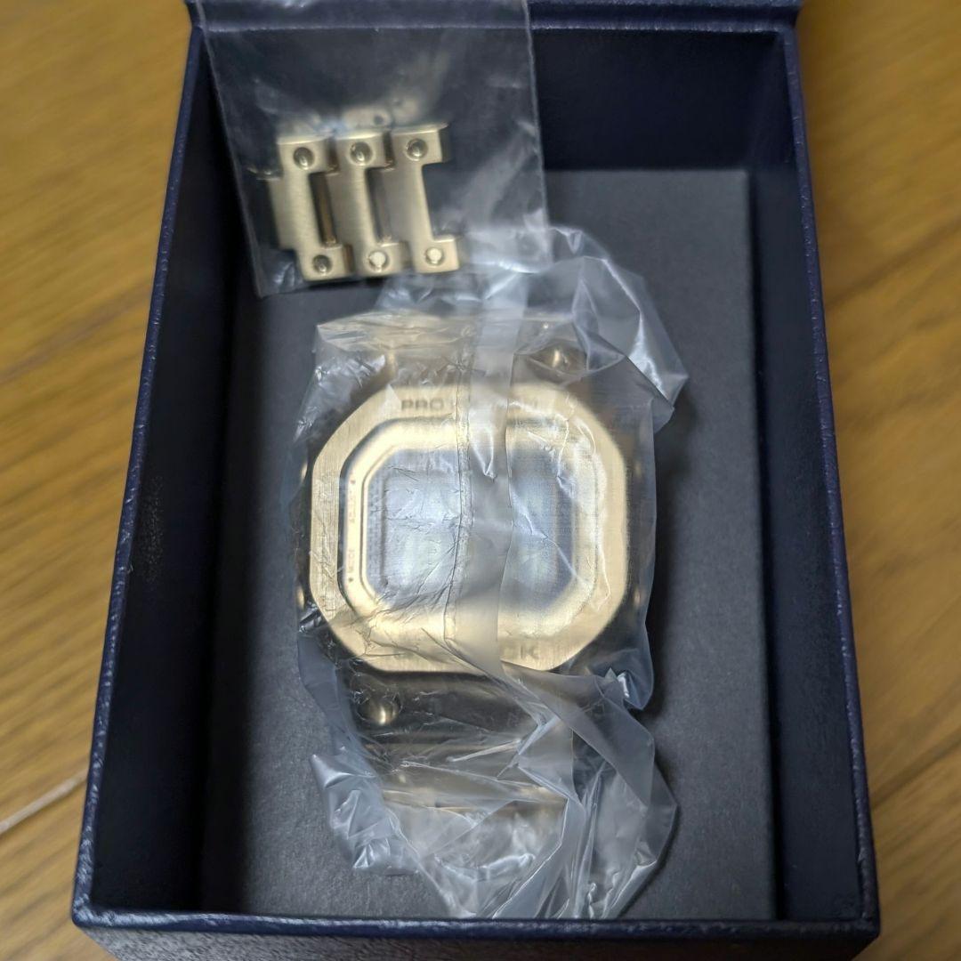 【未使用】G-SHOCK GMW-B5000GD-9JF ゴールド