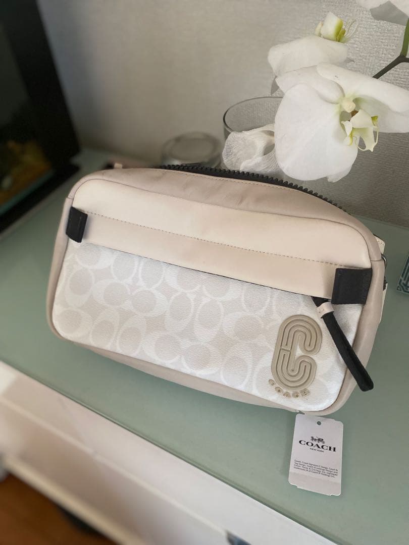 COACH コーチ ボディバッグ ウエストバッグ【新品】