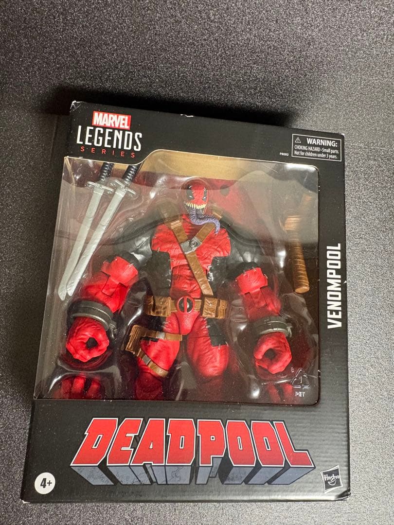 マーベルレジェンド ヴェノムプール + デッドプール