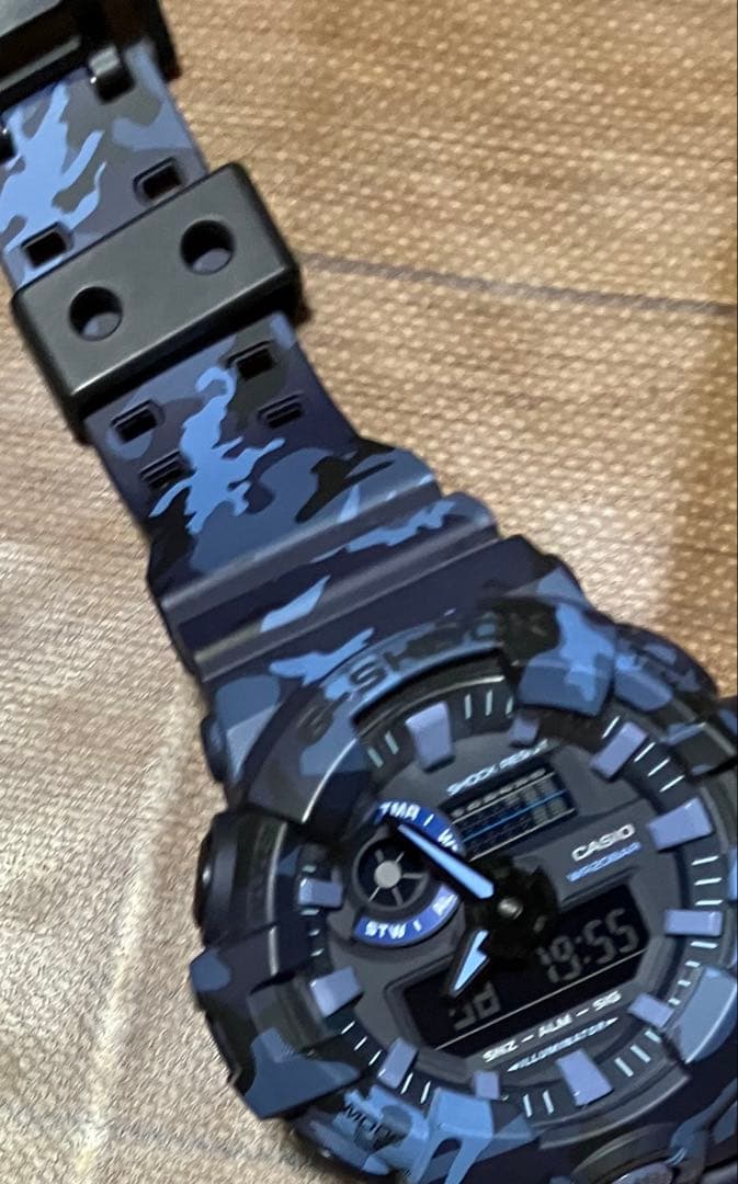 G-SHOCK GA-700CM-2AJF ブルー　カモフラージュ