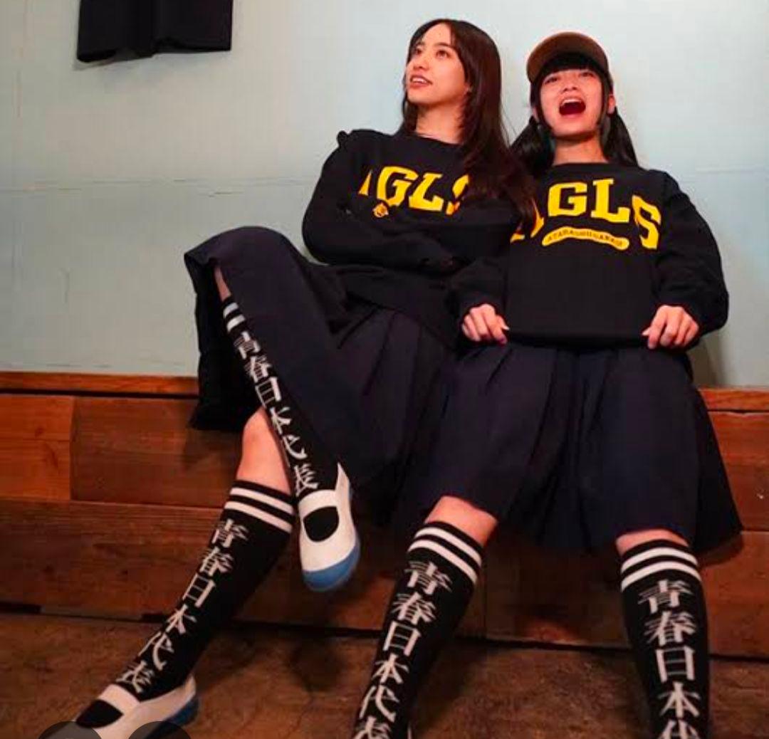 新しい学校のリーダーズ 公式トレーナーAGLS SWEAT XXL　超レア！