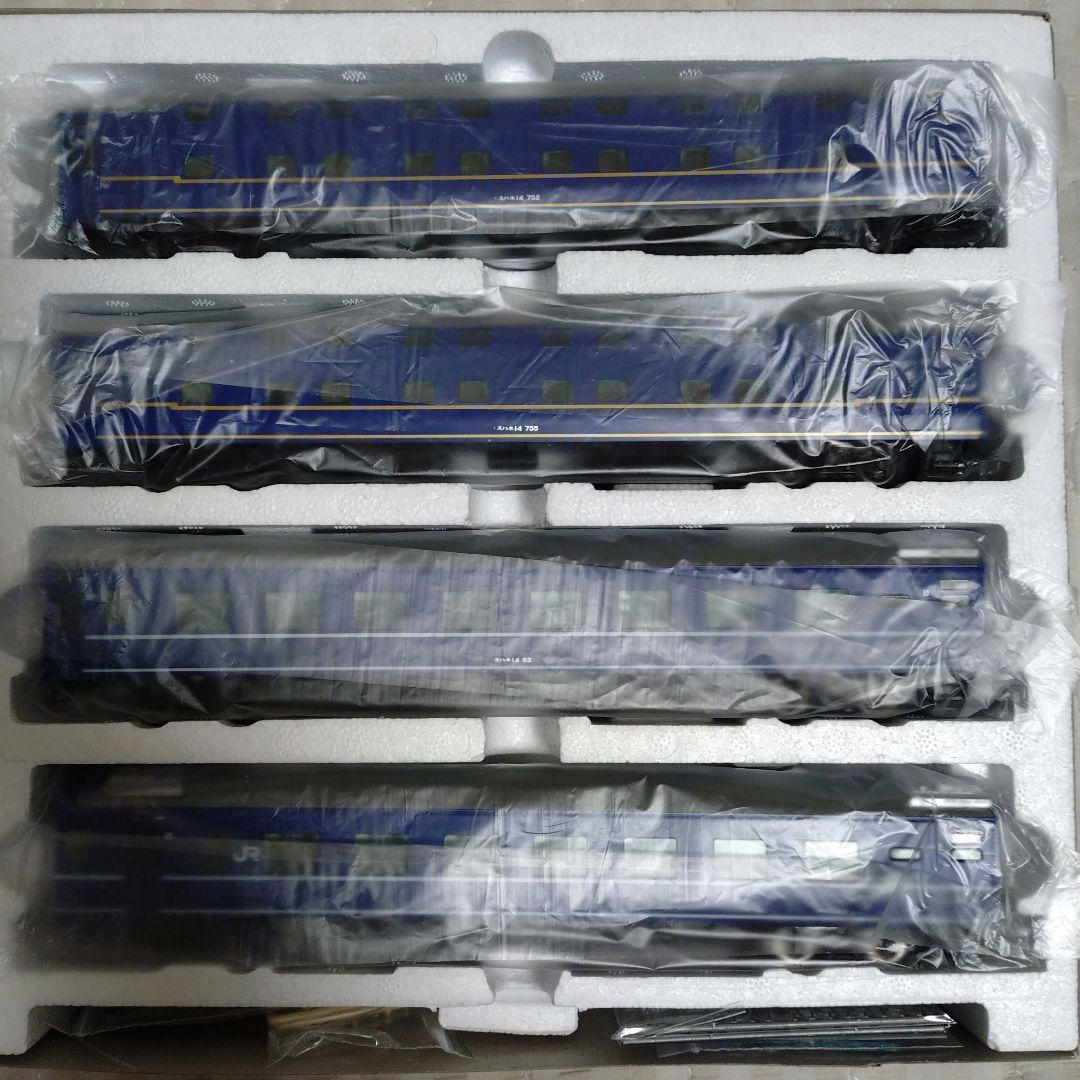 TOMIX HO-9057/9058 JR 14系寝台客車北陸　8両セット