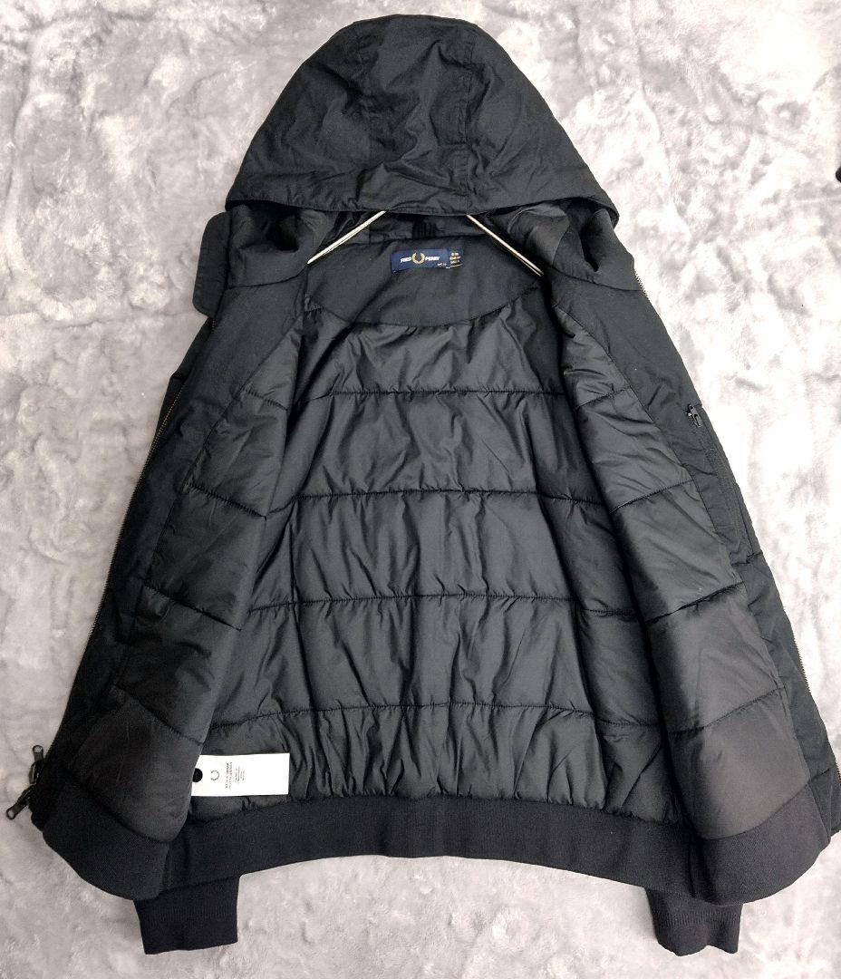フレッドペリー ZIP IN LINER　フィッシュテール　パーカー　j9121