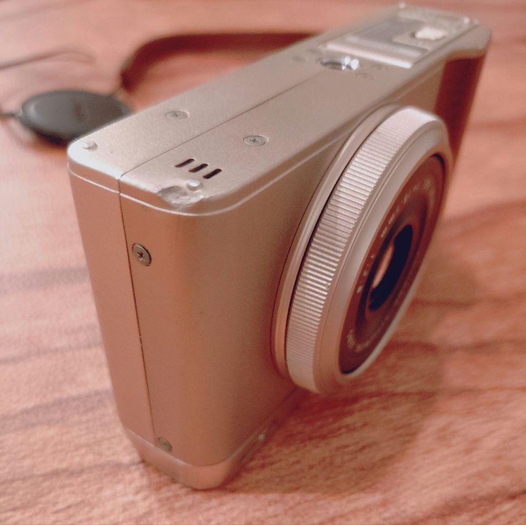 FUJIFILM XF10 ゴールド コンパクトデジタルカメラ