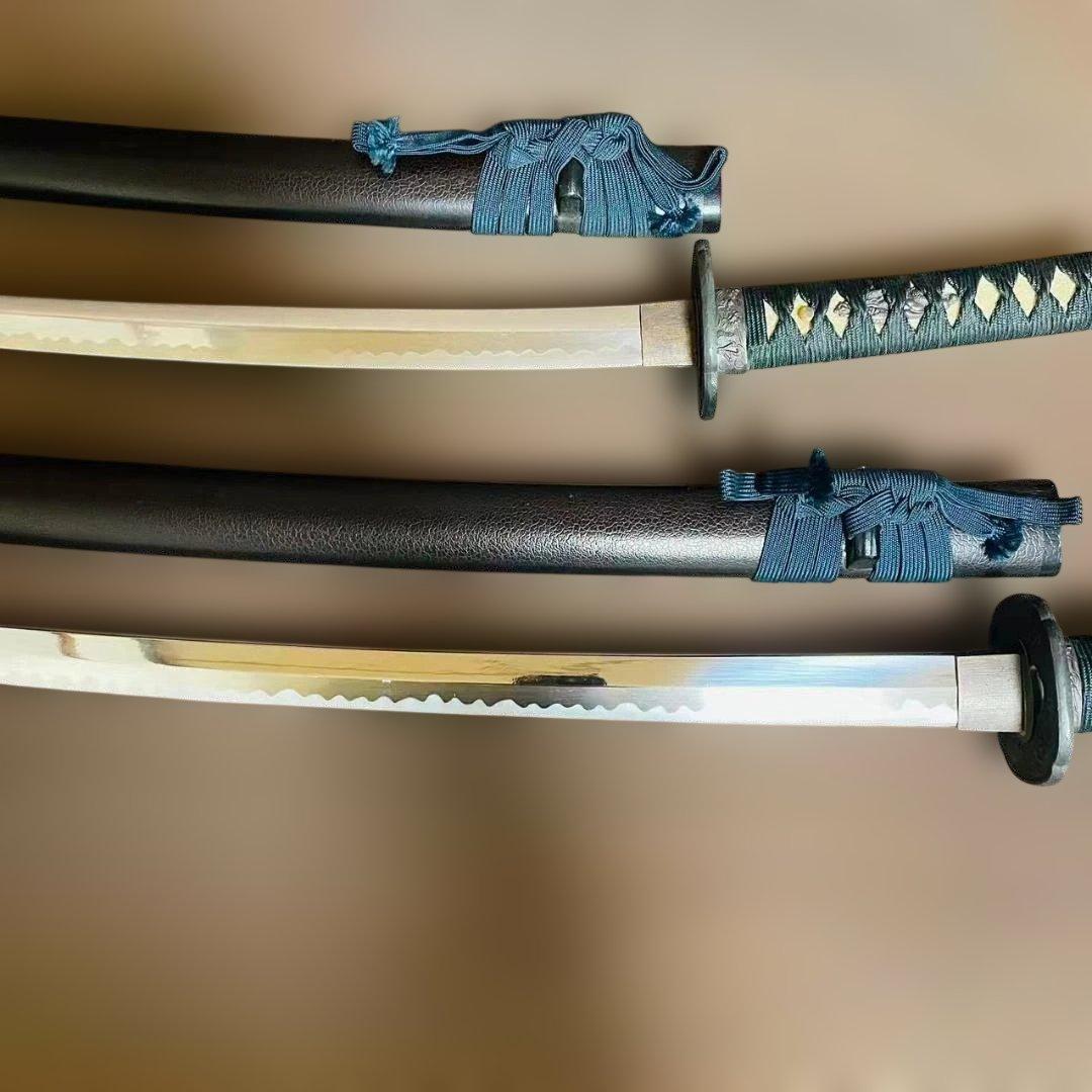 高級模造刀 居合刀 　のたれ刃紋　2本セット　打刀　脇差 インテリア （刀2）