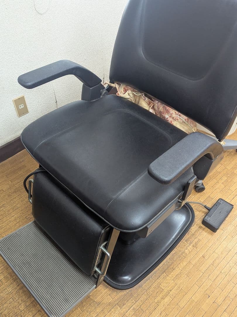 タカラベルモント 上下電動シャンプーチェアー 中古品