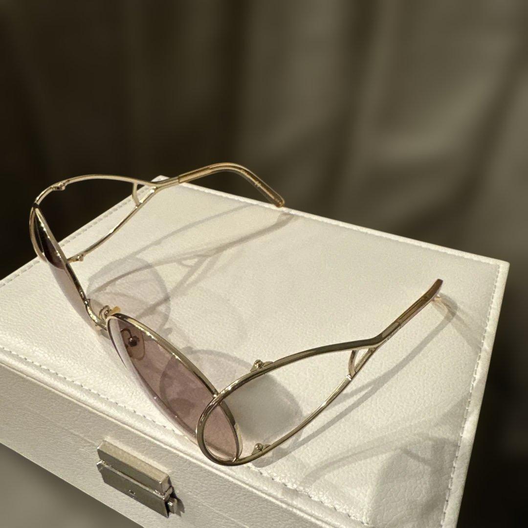 Chloe' クロエ　サングラス 錦ケンリケも愛用