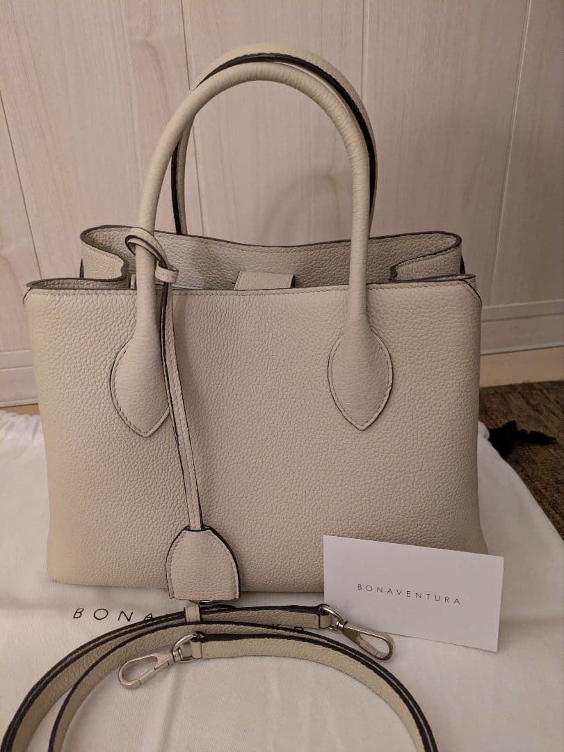 BONAVENTURA ミアトートアイボリー シュリンクレザー バッグ