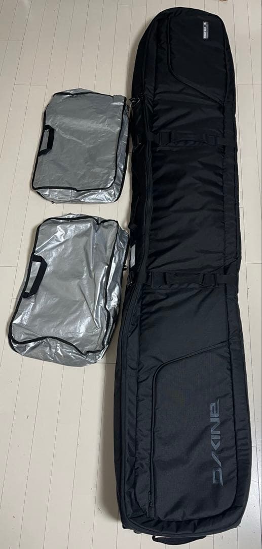 【良品】DAKINE ダカイン　日本正規品　スキーケース　スノーボードケース