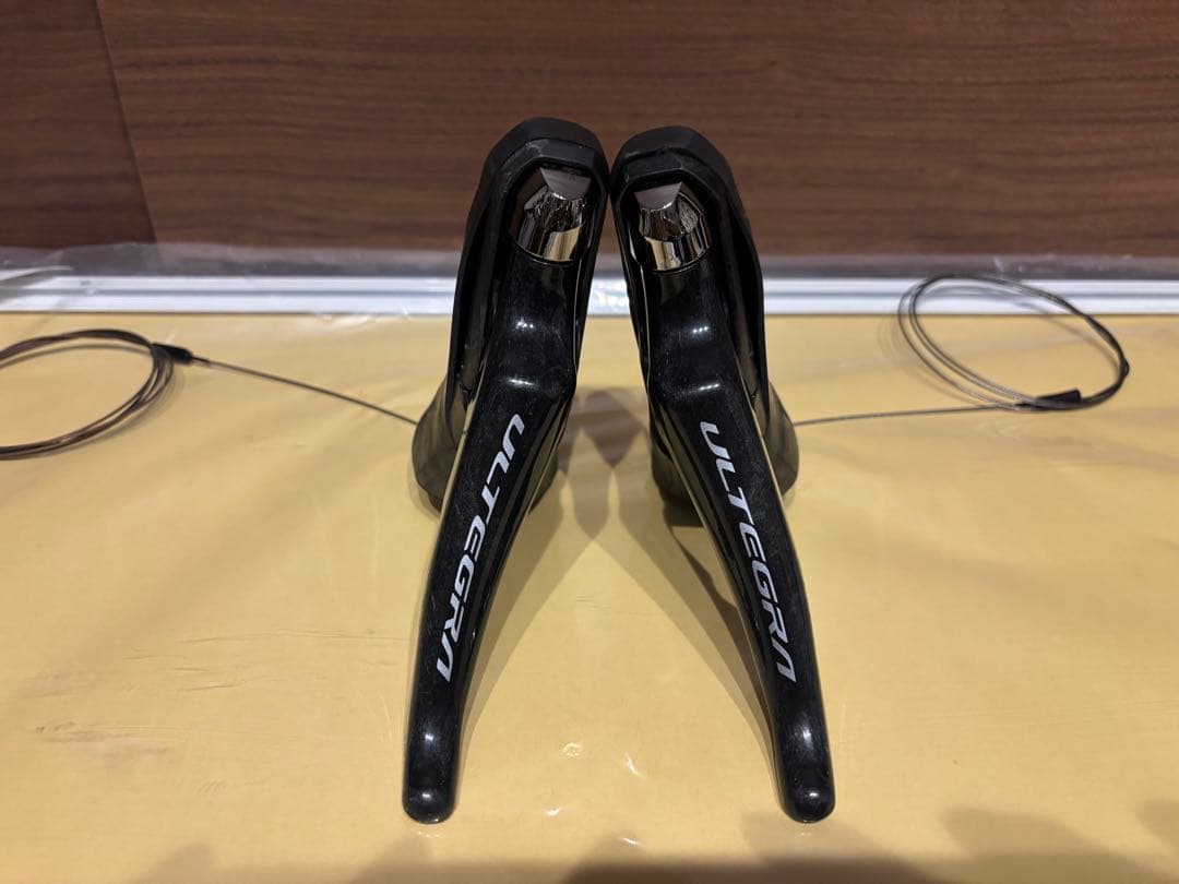 パーツ SHIMANO ULTEGRA ST-R8020