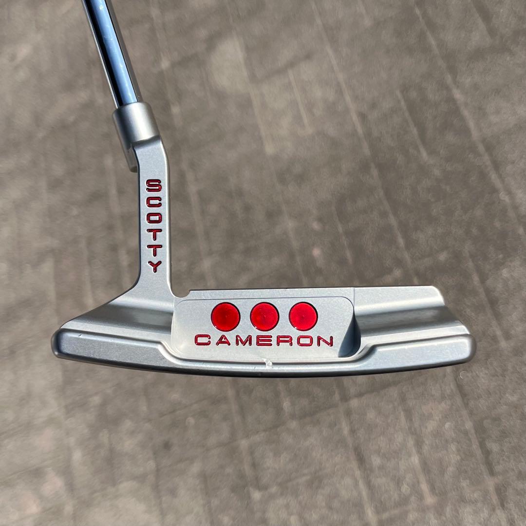 スタジオセレクト ニューポート2 美品 新品ヘッドカバー付き 33インチ