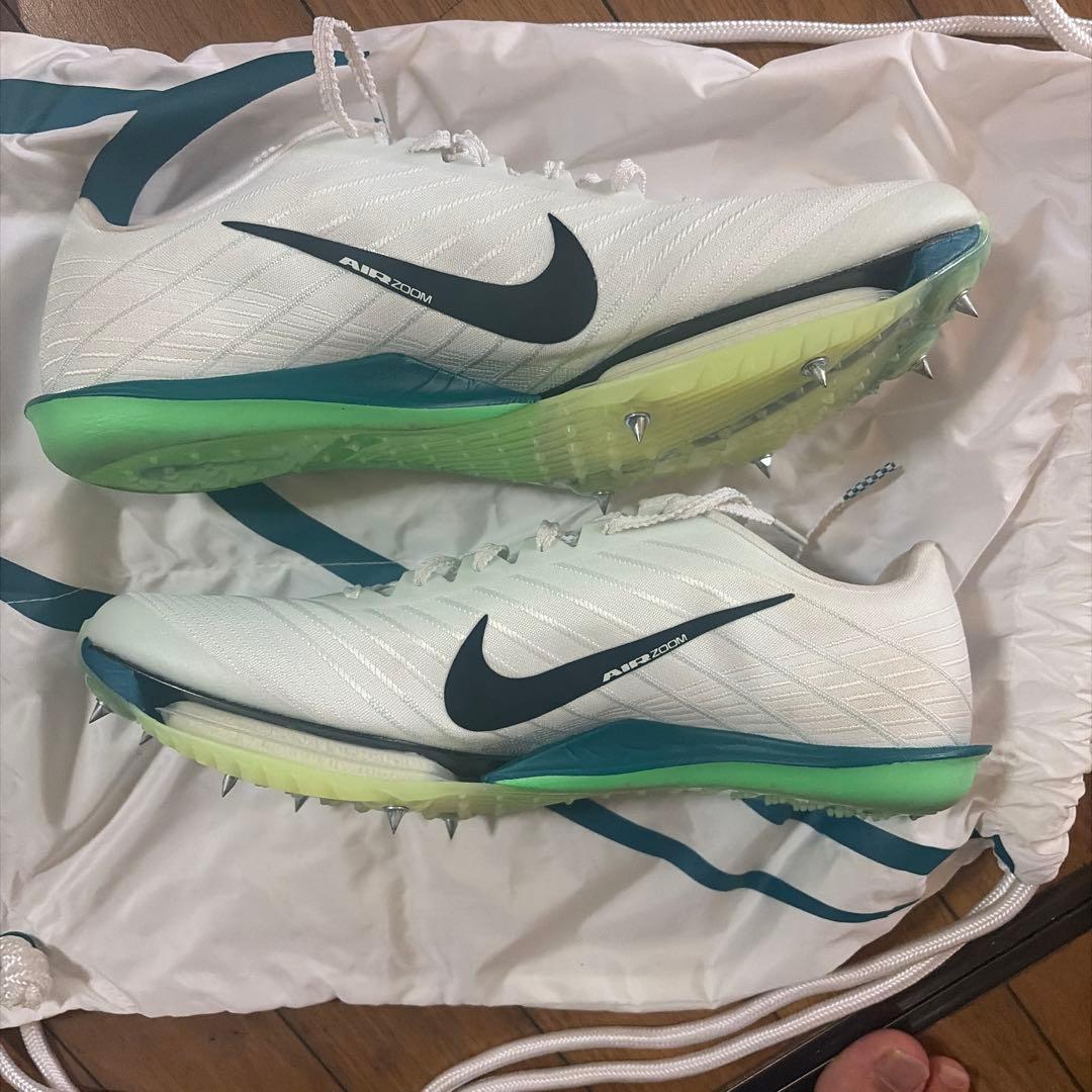 スパイク・シューズ tyu