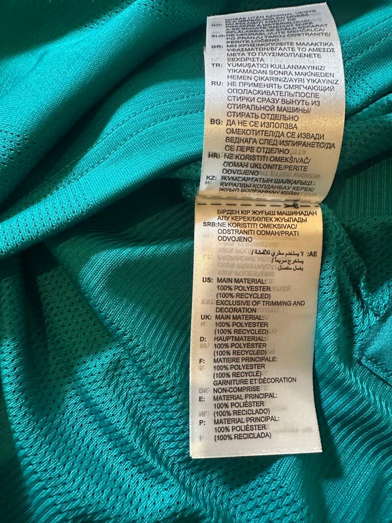 【新品未使用】リヴァプール25-26 ホームユニフォーム　ヴィルツ　CL