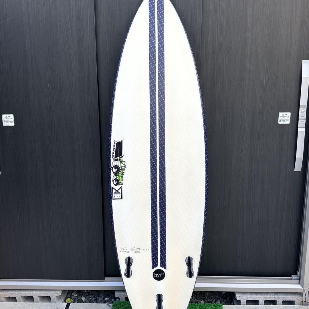 美品 HYFI JS MONSTA BOX 5’8 ショートボード EPS
