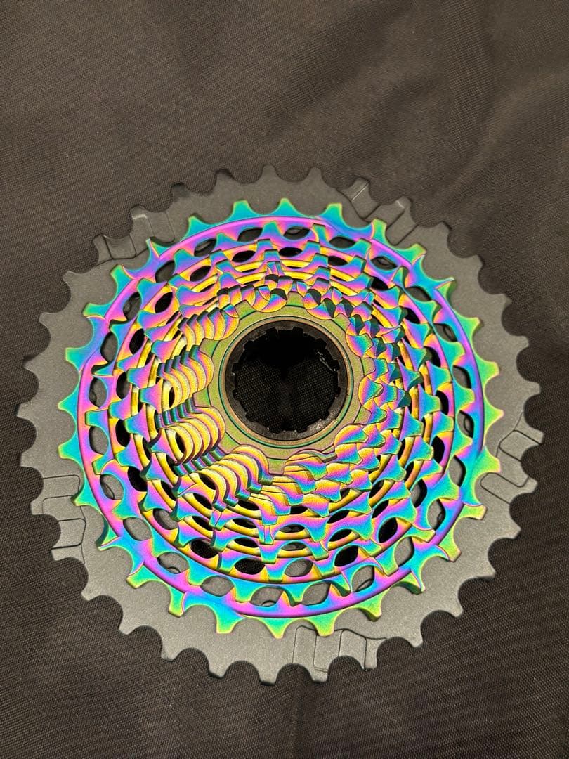 未使用 SRAM RED 10-33T スプロケット レインボー