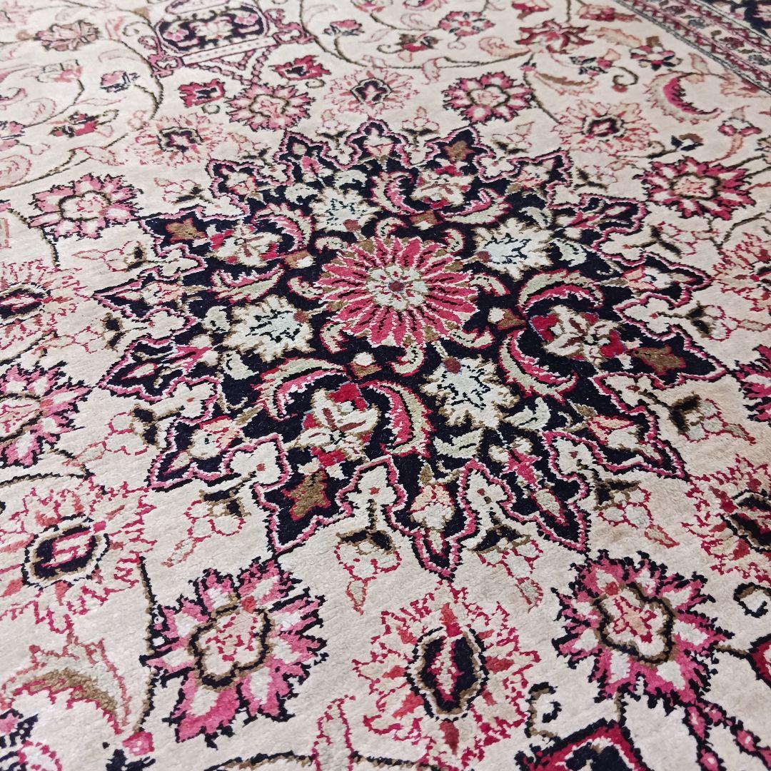 専用 Y3177-1 高級ペルシャ絨毯 クム産 手織90万ノット 130×89㎝