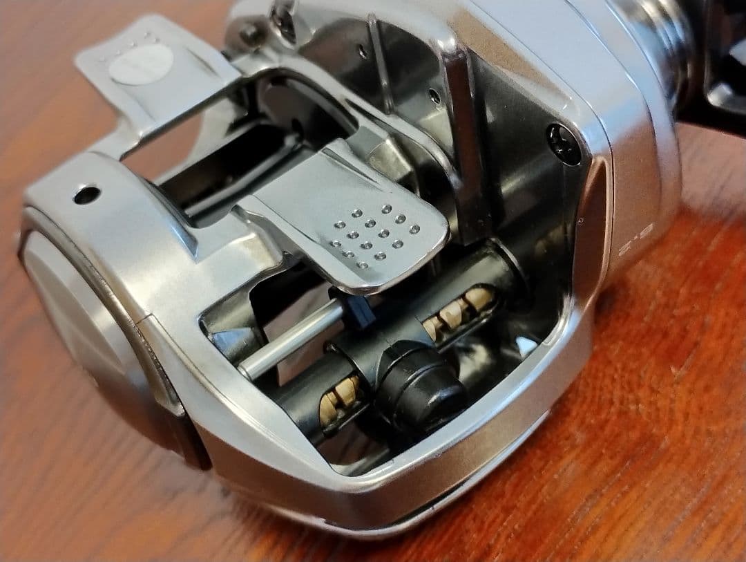 シマノ　バンタムmgl　ノーマルギア