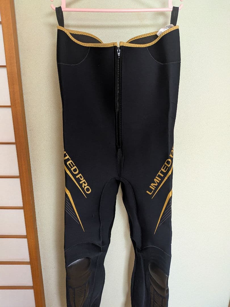 LIMITED PRO 鮎ベスト 鮎シャツ 鮎タイツセット出品最終値引き