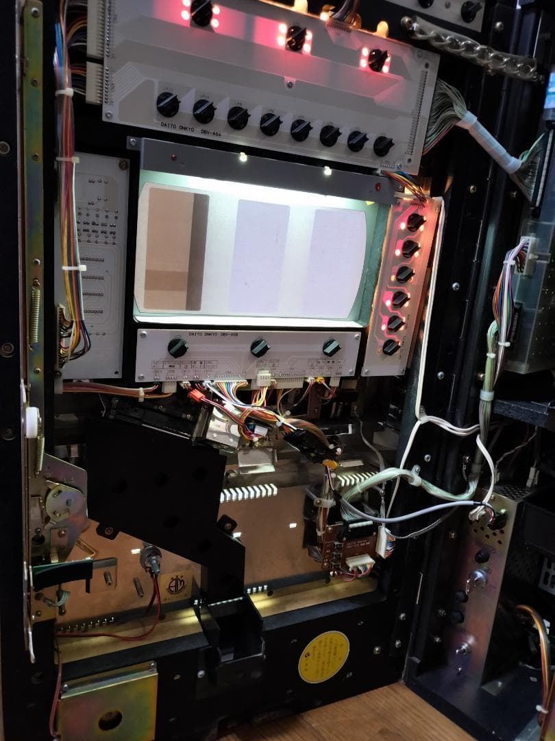 【パチスロ実機】大東音響★リズムボーイズ【不要機付】４号機・レトロ・希少台