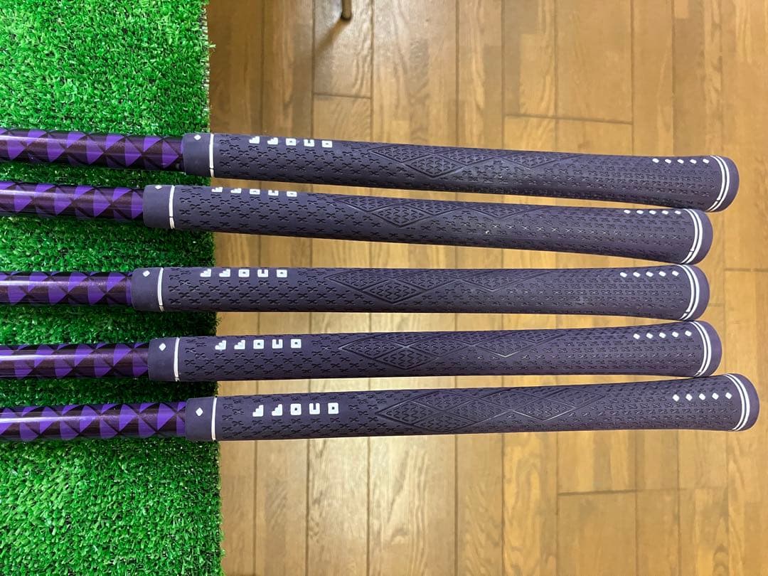 ONOFF オノフ　2025年 最新 レディース ゴルフ アイアン5本セット