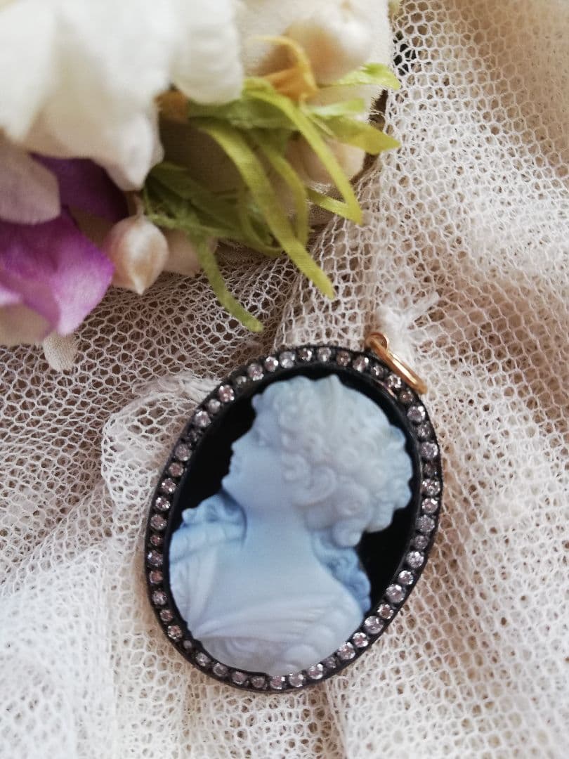 ☆豪華なストーンカメオ・アンティークジュエリー☆