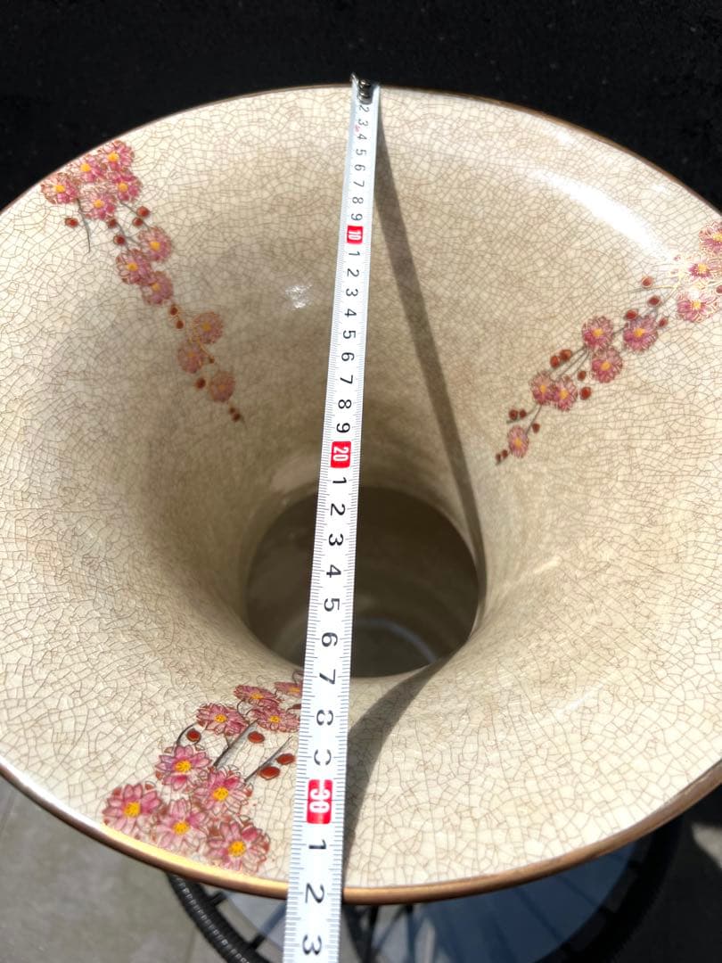 薩摩焼 壺 大型 双耳花瓶 飾壺 獅子耳 花柄 金彩 両耳付 花瓶