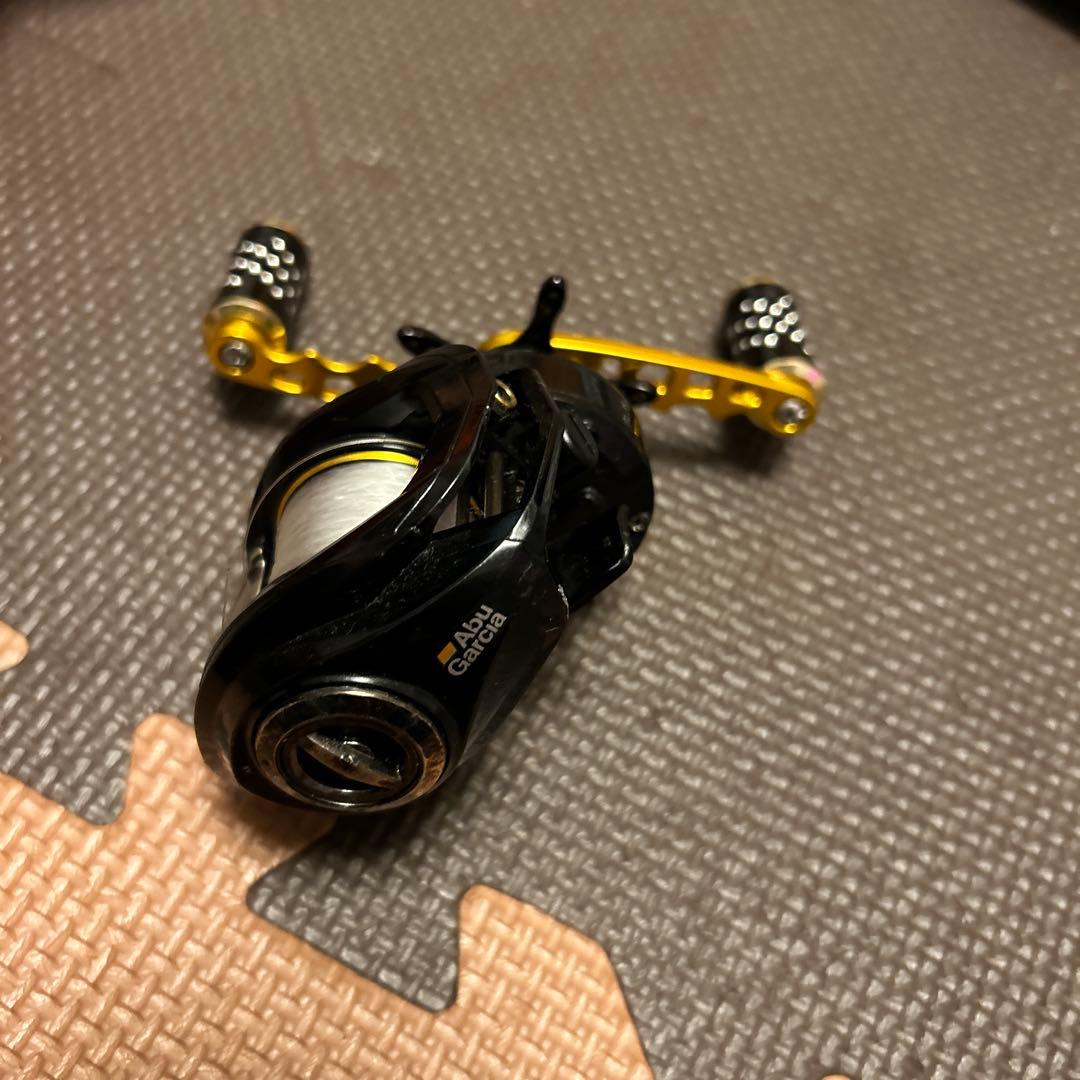 Abu Garcia ベイトリール レボ ALC IB7