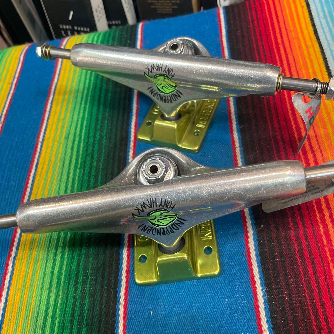 インディーIndependent スケートトラック 149一万3800円