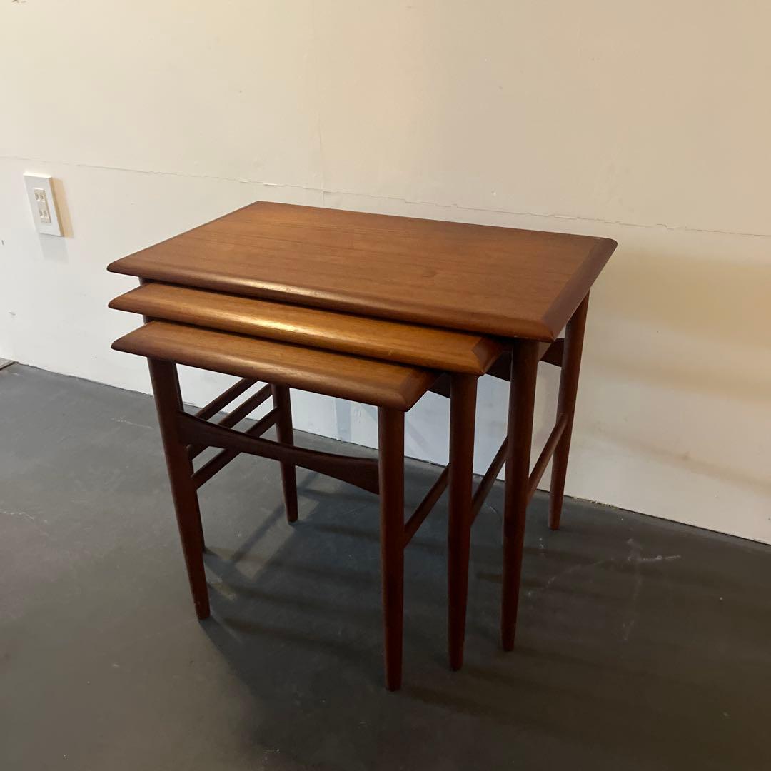 デンマーク製　ヴィンテージ　ネストテーブル