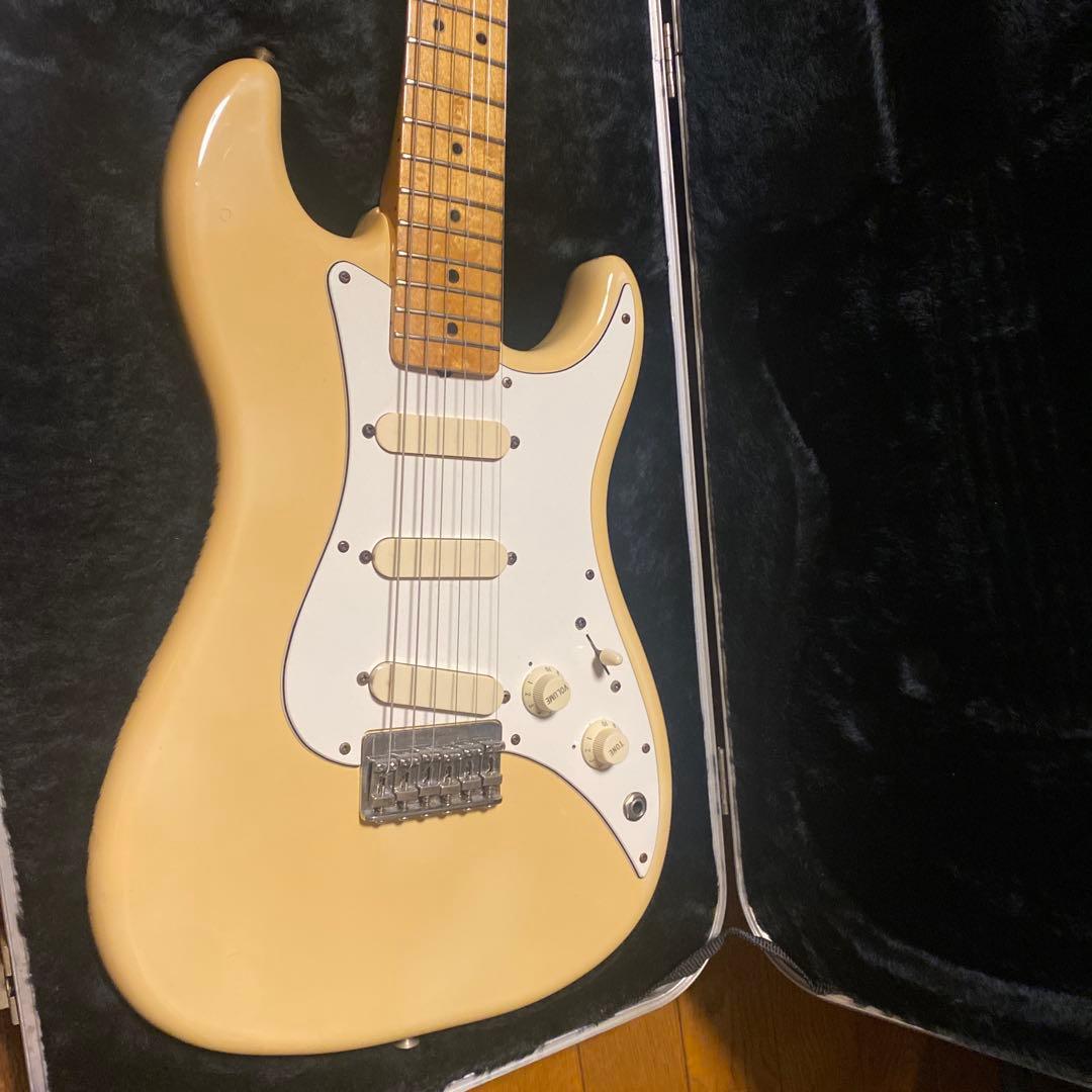 Fender Bullet 1982年　USA製