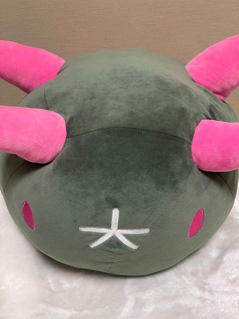 World Market 巨大ぬいぐるみクッション ナマコブシ