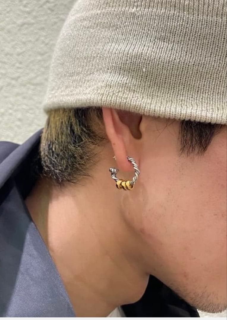 BILL WALL LEATHER ツイスティフープピアス スモール BEAMS