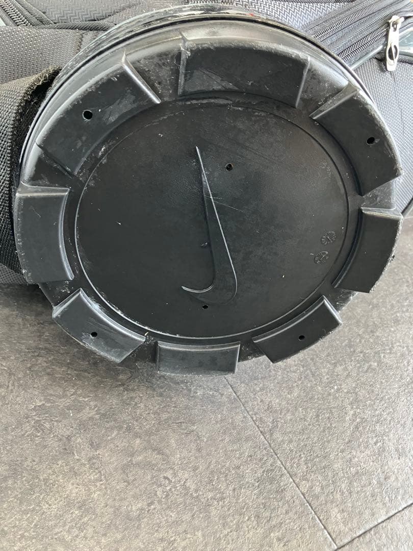 値下げ！NIKE GOLF ナイキ ゴルフ キャディバッグ　ゴルフバッグ