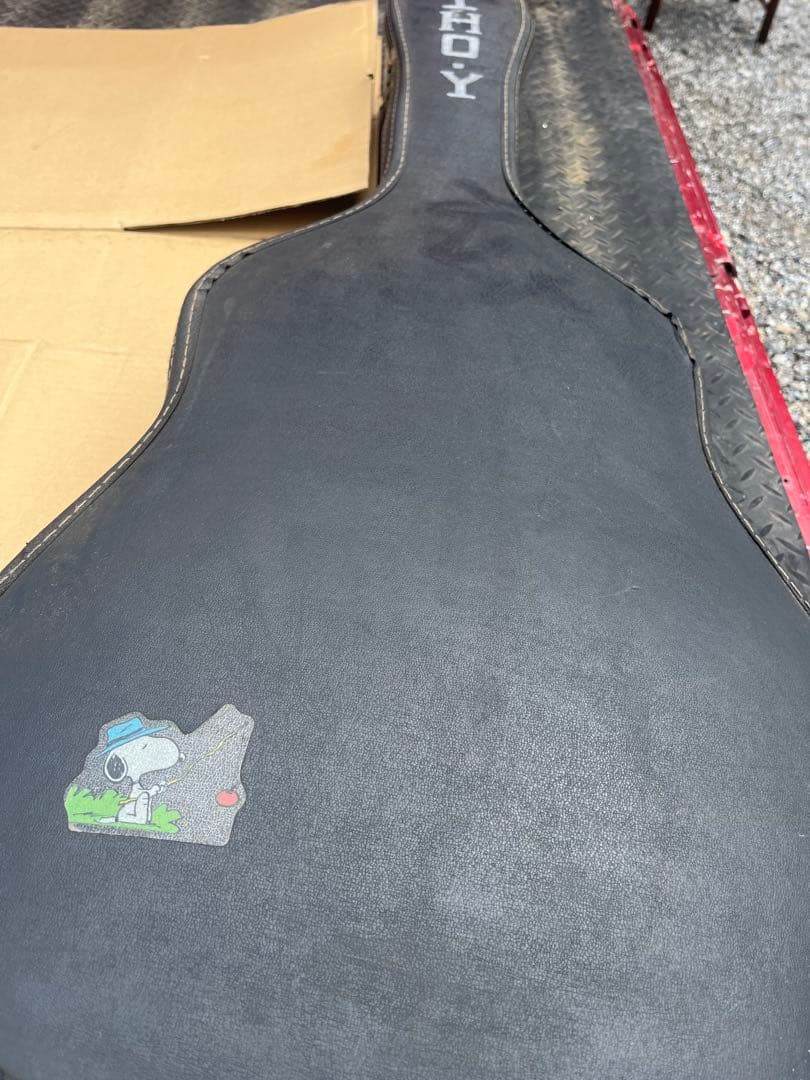 アコースティックギター ハードケース付き