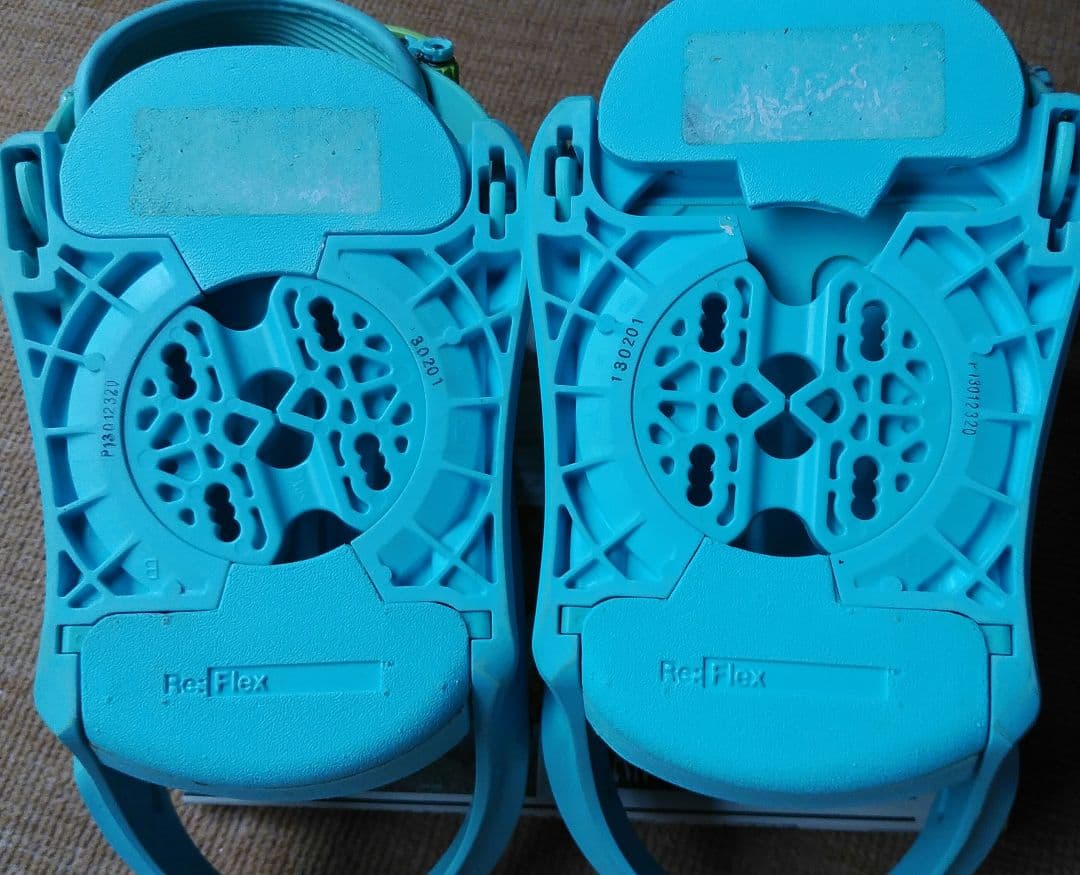 新品同様ソール⭐グラトリ余裕⭐PHANTOM⭐Gray⭐BURTON⭐FNTC