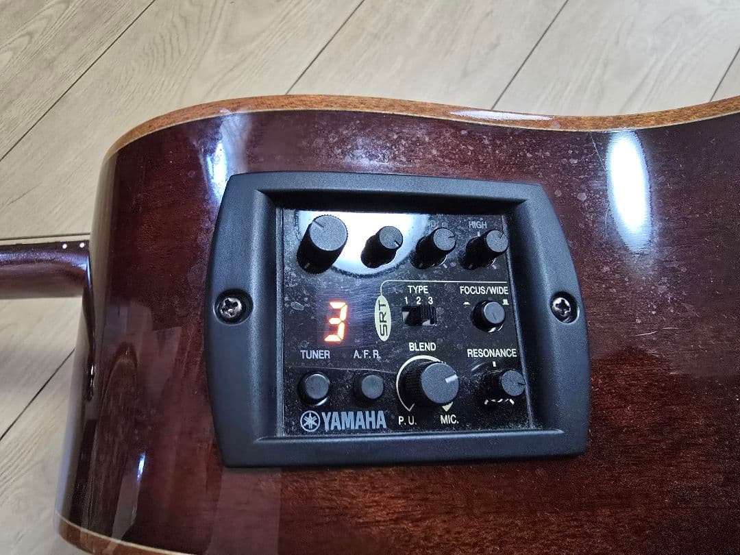最終値下げYAMAHA AC3M エレアコ　アコースティックギター