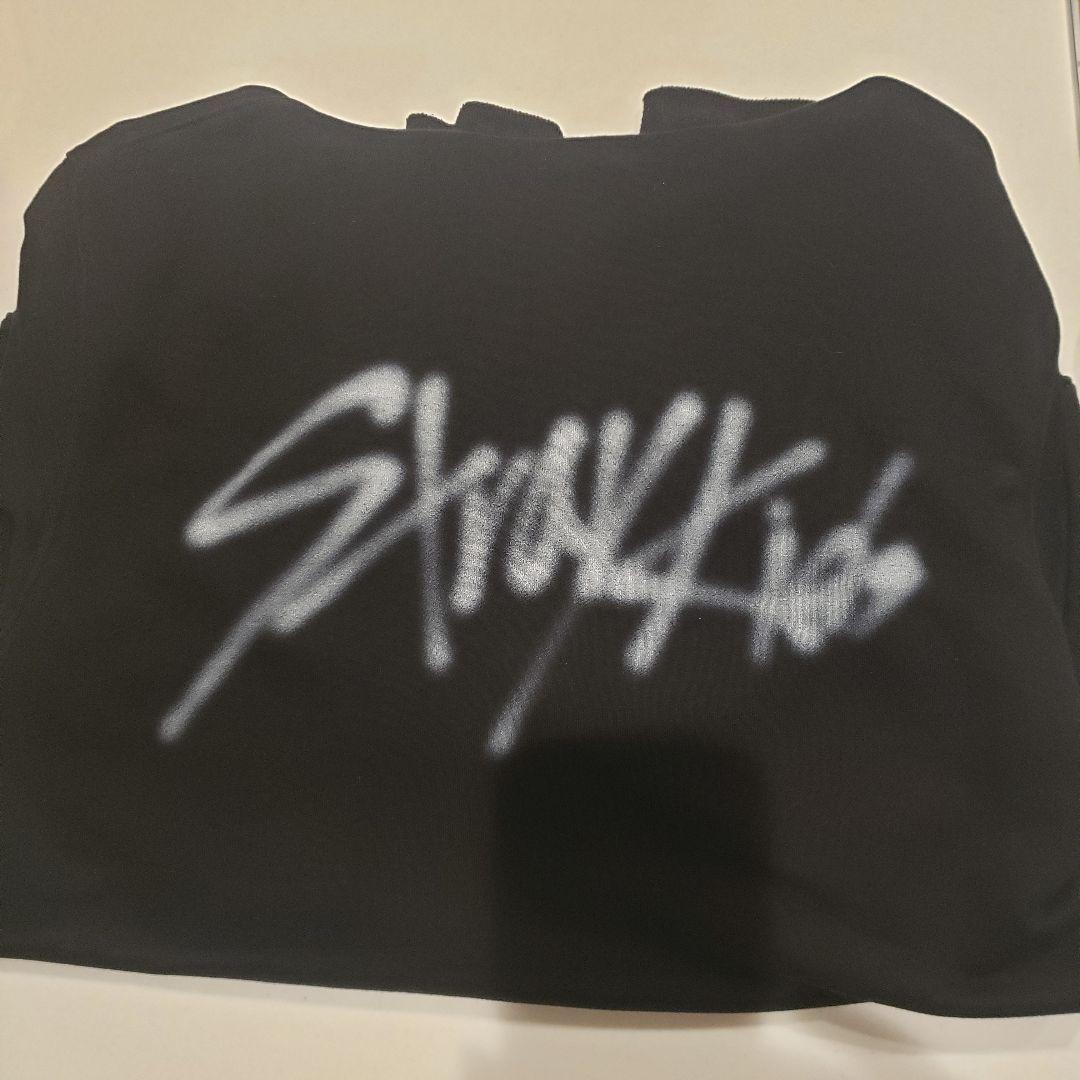 タイムセール中！Stray Kids バンチャン メンプロ パーカー フーディー