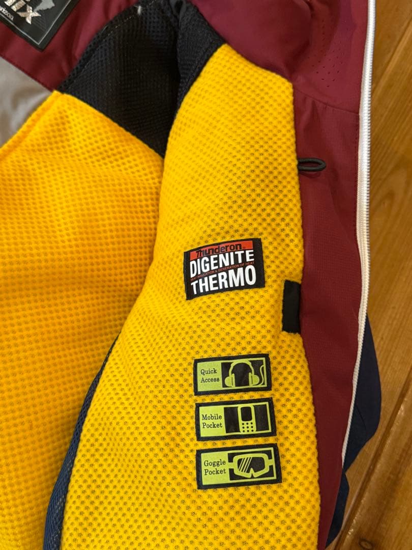 phenix スキーウェア サイズL 上下➕フリースセット　ノルウェー代表モデル